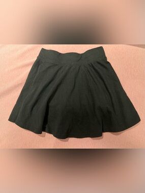 🎁The Children's Place: Girls Skort -Size Small🎁